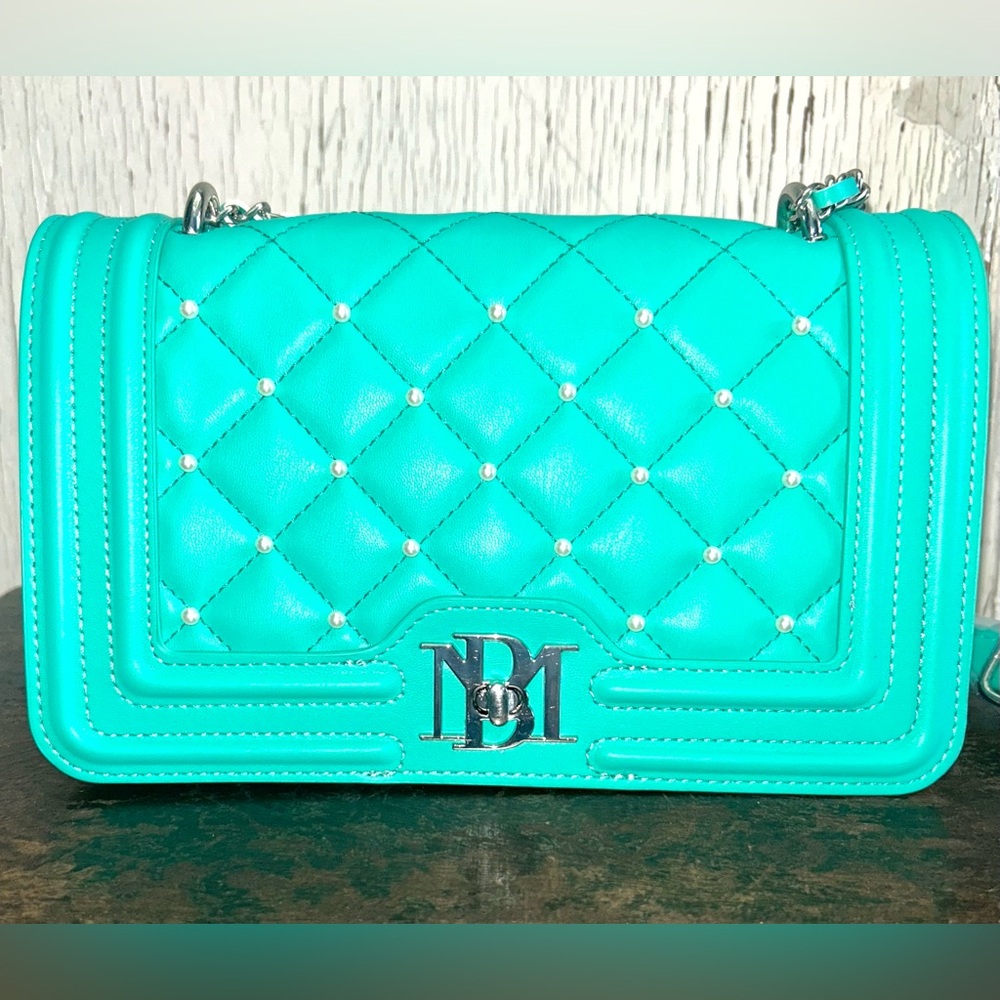 🩵 Tiggany Blue BOMBE & PEARLS‎ Crossbody Bag-NWT🩵